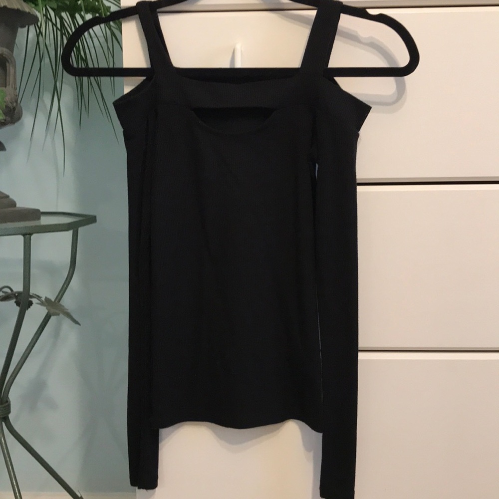 Aeropostale XS Off The Shoulder Black Cutout Top